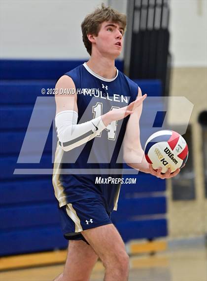 Thumbnail 1 in Mullen vs Kennedy photogallery.