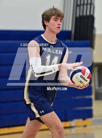 Thumbnail 2 in Mullen vs Kennedy photogallery.