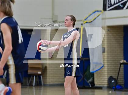 Thumbnail 3 in Mullen vs Kennedy photogallery.