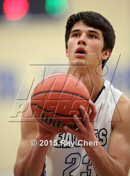Thumbnail 2 in Golden @ Valor Christian photogallery.