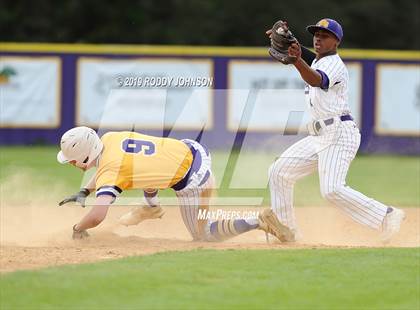 Thumbnail 1 in South Beauregard vs. St. Augustine photogallery.