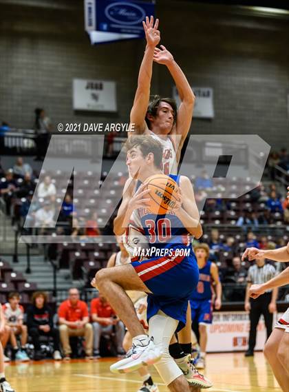 Thumbnail 1 in Grantsville vs. Richfield photogallery.