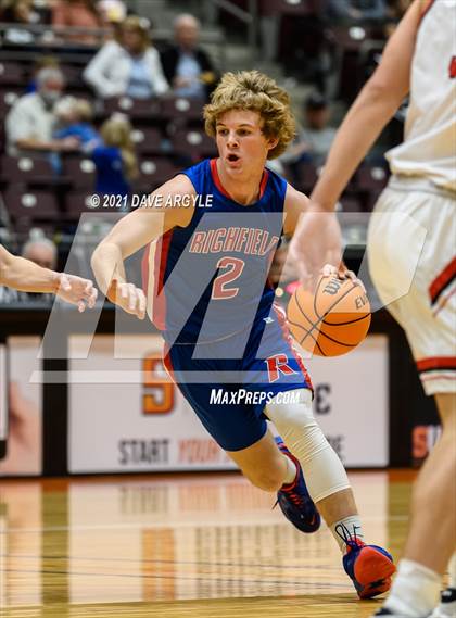 Thumbnail 1 in Grantsville vs. Richfield photogallery.