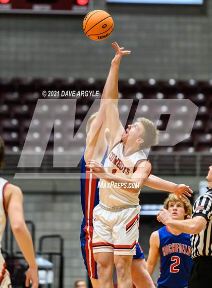 Thumbnail 1 in Grantsville vs. Richfield photogallery.