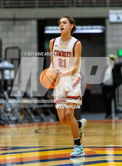 Thumbnail 1 in Grantsville vs. Richfield photogallery.