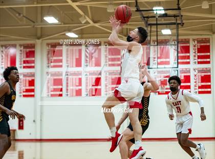 Thumbnail 2 in Moorestown vs. Cherry Hill East photogallery.