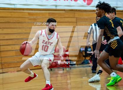 Thumbnail 3 in Moorestown vs. Cherry Hill East photogallery.