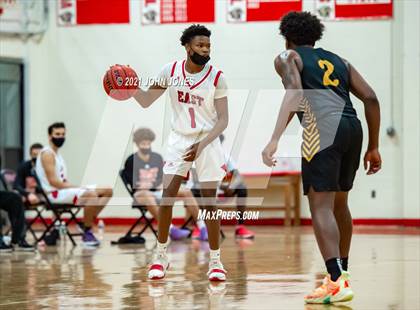 Thumbnail 2 in Moorestown vs. Cherry Hill East photogallery.
