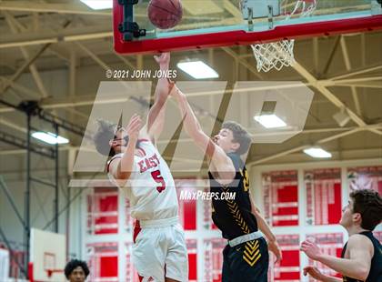 Thumbnail 3 in Moorestown vs. Cherry Hill East photogallery.