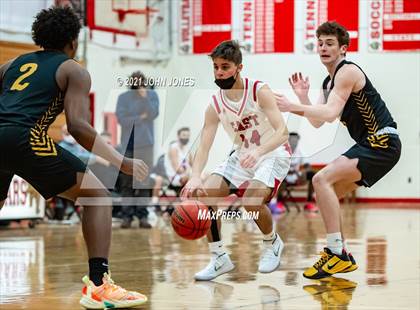Thumbnail 3 in Moorestown vs. Cherry Hill East photogallery.