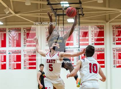 Thumbnail 2 in Moorestown vs. Cherry Hill East photogallery.