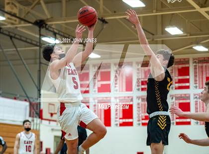 Thumbnail 2 in Moorestown vs. Cherry Hill East photogallery.