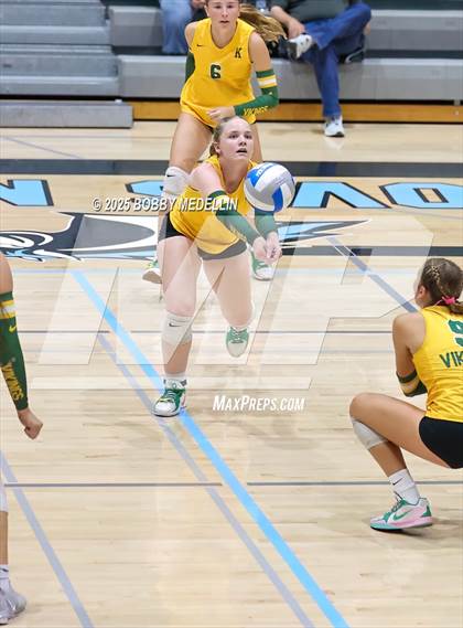 Thumbnail 2 in Kingsburg @ Clovis North photogallery.
