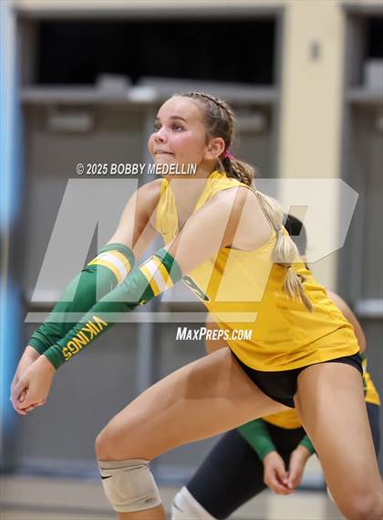 Thumbnail 1 in Kingsburg @ Clovis North photogallery.