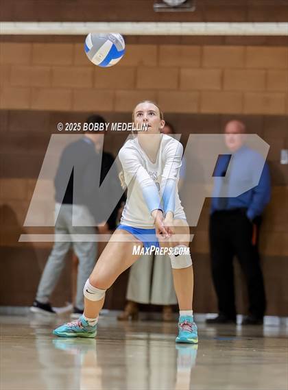 Thumbnail 3 in Kingsburg @ Clovis North photogallery.