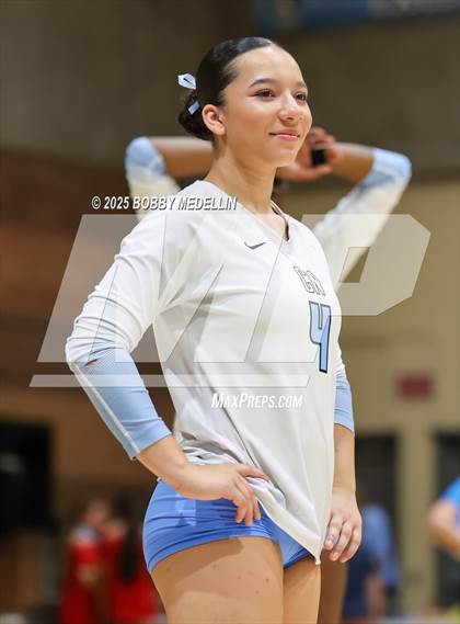 Thumbnail 1 in Kingsburg @ Clovis North photogallery.