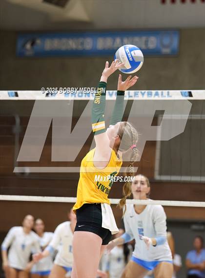 Thumbnail 1 in Kingsburg @ Clovis North photogallery.