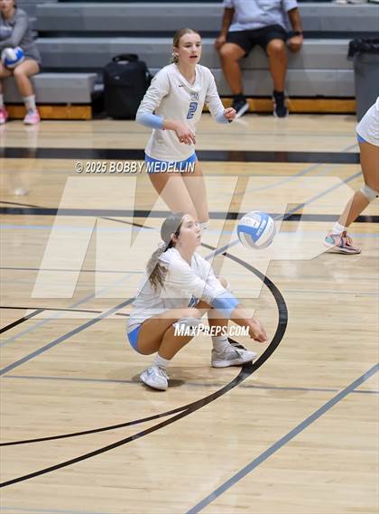 Thumbnail 3 in Kingsburg @ Clovis North photogallery.