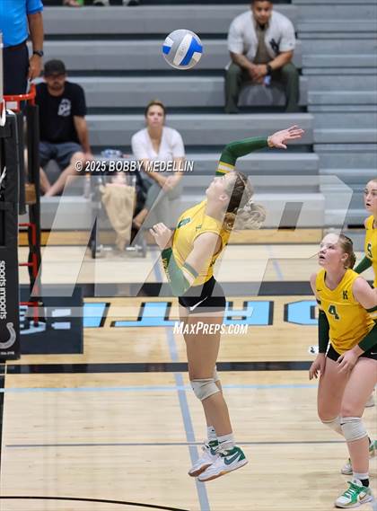 Thumbnail 2 in Kingsburg @ Clovis North photogallery.