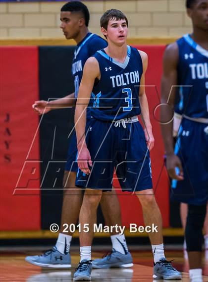 Thumbnail 3 in Helias vs Father Tolton (Joe Machens Great 8 Classic) photogallery.