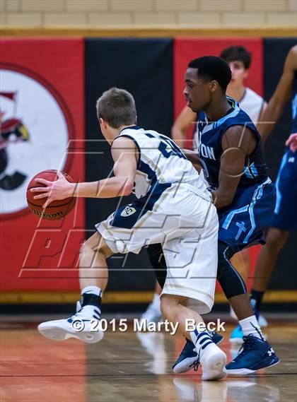 Thumbnail 1 in Helias vs Father Tolton (Joe Machens Great 8 Classic) photogallery.