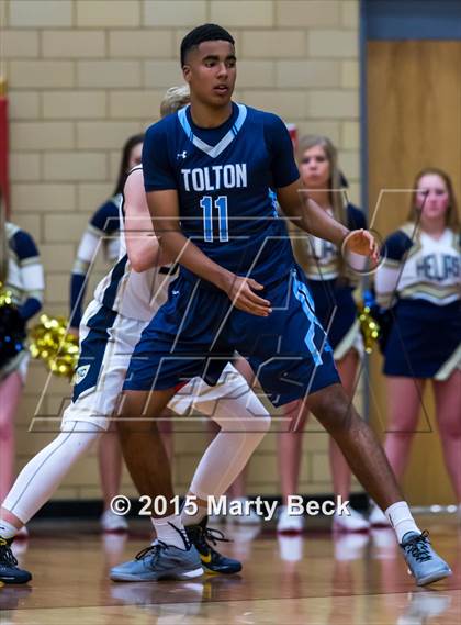 Thumbnail 3 in Helias vs Father Tolton (Joe Machens Great 8 Classic) photogallery.