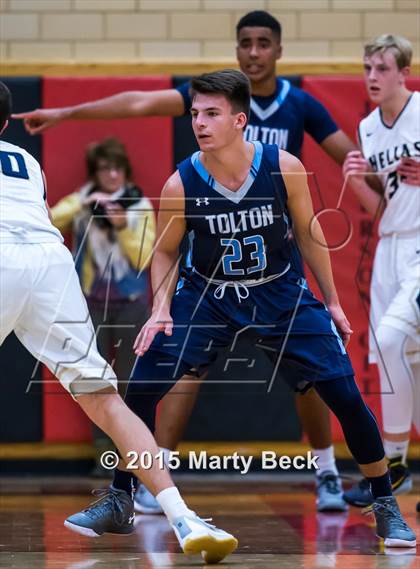 Thumbnail 1 in Helias vs Father Tolton (Joe Machens Great 8 Classic) photogallery.