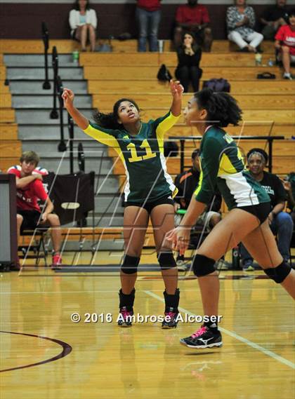 Thumbnail 3 in Lamar vs. Klein Forest (NIKE Invitational Tournament) photogallery.