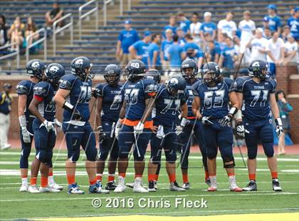 Thumbnail 3 in Catholic Central vs. Sterling Heights Stevenson (Battle at the Big House) photogallery.