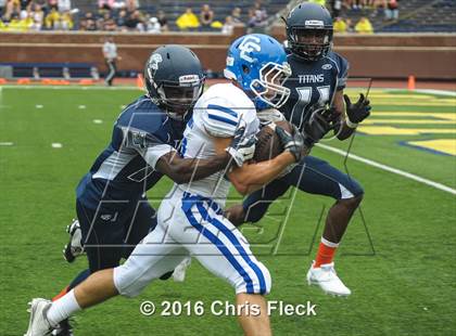 Thumbnail 3 in Catholic Central vs. Sterling Heights Stevenson (Battle at the Big House) photogallery.