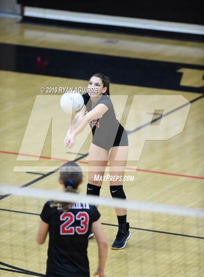 Thumbnail 1 in Chaparral @ Murrieta Valley photogallery.