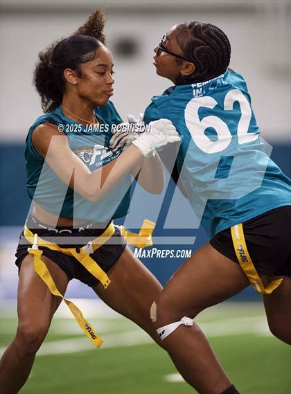 Thumbnail 2 in Jacksonville Jaguars College Showcase photogallery.