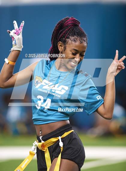 Thumbnail 3 in Jacksonville Jaguars College Showcase photogallery.