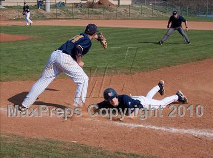 Thumbnail 2 in South-Doyle vs Seymour (Smoky Mountain Invitational) photogallery.