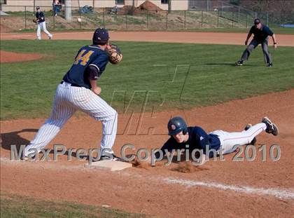 Thumbnail 1 in South-Doyle vs Seymour (Smoky Mountain Invitational) photogallery.