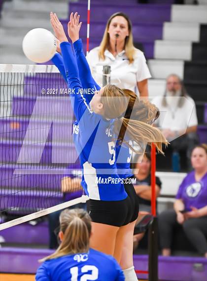 Thumbnail 3 in Valley Christian @ Northwest Christian  photogallery.
