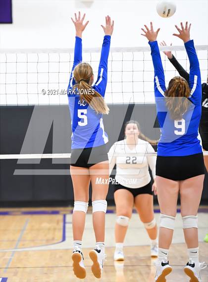 Thumbnail 1 in Valley Christian @ Northwest Christian  photogallery.