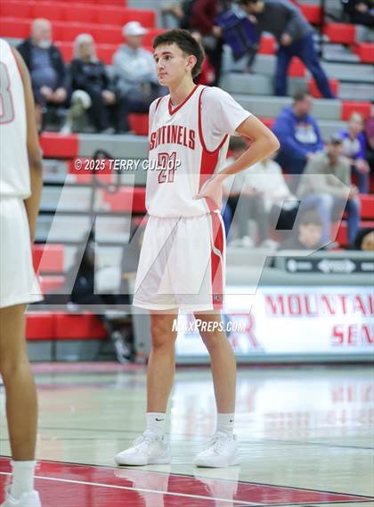 Thumbnail 1 in FR: Hillcrest @ Mountain Ridge (Sophomore) photogallery.