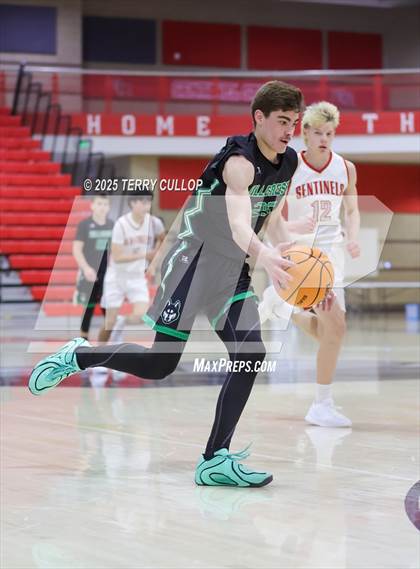 Thumbnail 3 in FR: Hillcrest @ Mountain Ridge (Sophomore) photogallery.