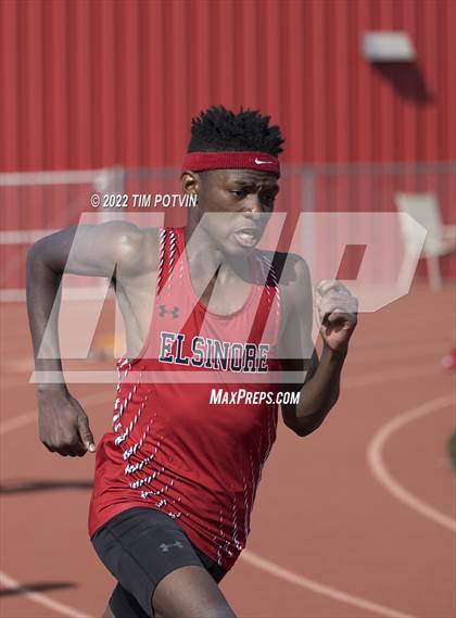 Thumbnail 2 in Paloma Valley vs Elsinore photogallery.