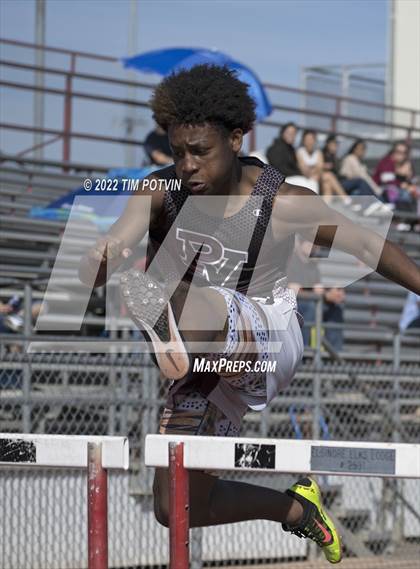 Thumbnail 3 in Paloma Valley vs Elsinore photogallery.