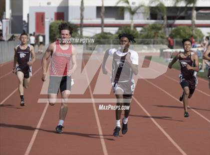 Thumbnail 2 in Paloma Valley vs Elsinore photogallery.