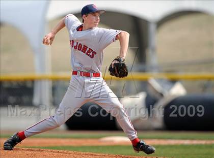 Thumbnail 3 in Russell County vs. Jones photogallery.