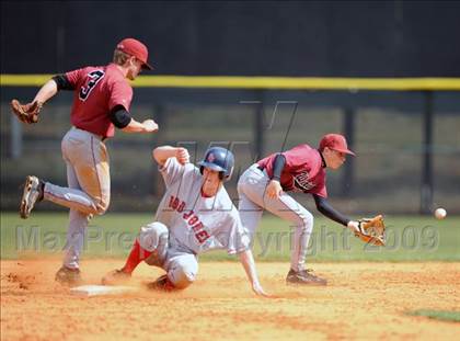 Thumbnail 2 in Russell County vs. Jones photogallery.