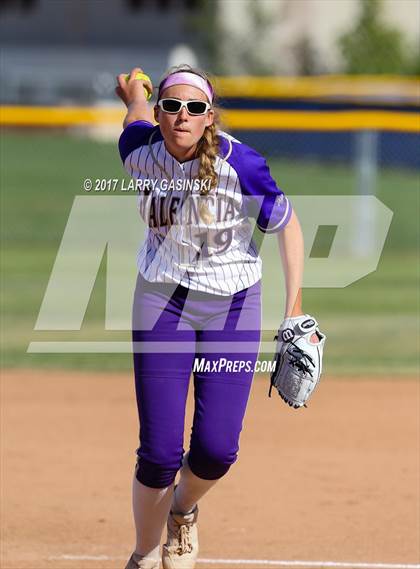 Thumbnail 3 in Valencia @ West Ranch photogallery.