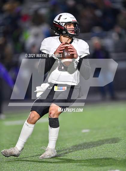 Thumbnail 2 in Waskom vs. Newton (UIL 3A Region Semifinal Playoff) photogallery.