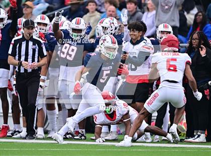 Thumbnail 2 in North Shore vs Atascocita (UIL 6A D1 Region 3 Final) photogallery.