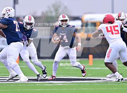 Thumbnail 3 in North Shore vs Atascocita (UIL 6A D1 Region 3 Final) photogallery.