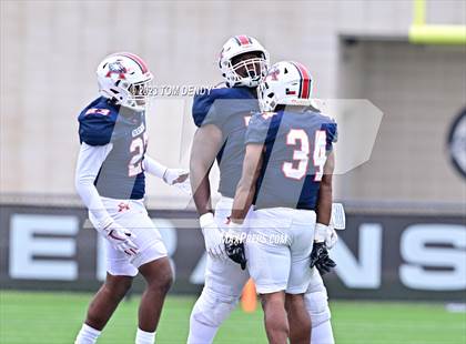 Thumbnail 2 in North Shore vs Atascocita (UIL 6A D1 Region 3 Final) photogallery.