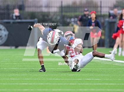Thumbnail 1 in North Shore vs Atascocita (UIL 6A D1 Region 3 Final) photogallery.